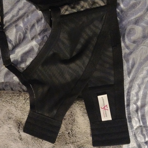 Bra - Picture 4 of 6